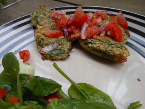 Frække Spinatdunser med Tomatsalsa